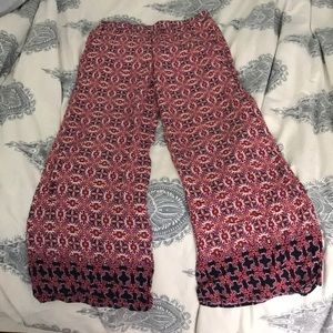Patterned flowy pants